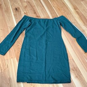 Heart & Hips Off-the-Shoulder Long Sleeve Dress — Teal Green
